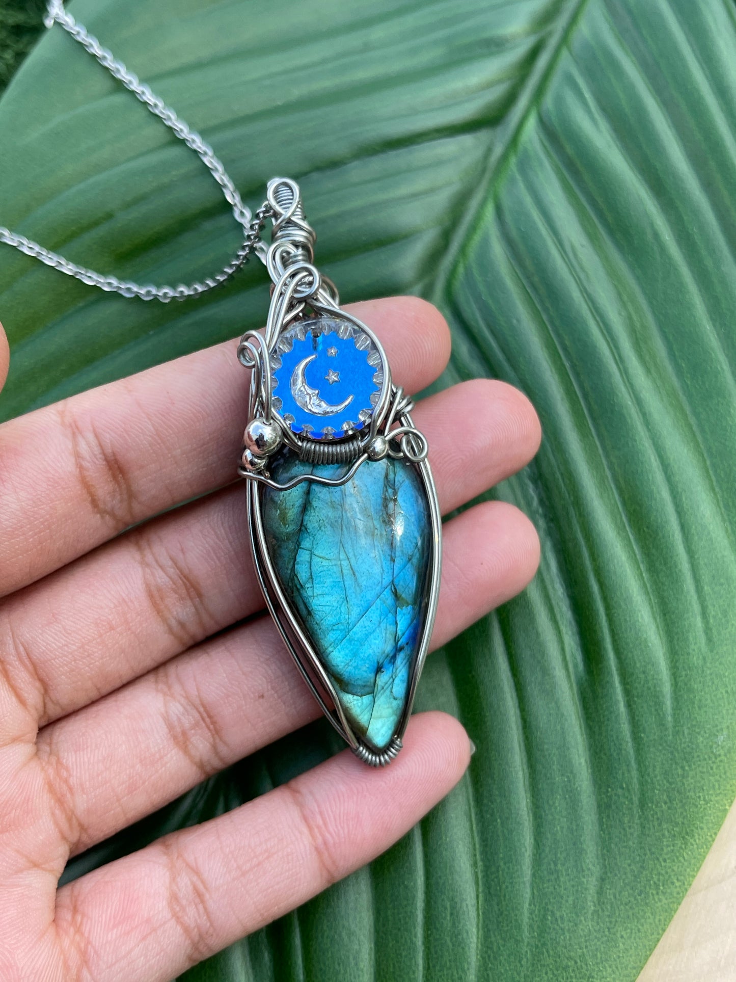 Blue Moon Labradorite Pendant