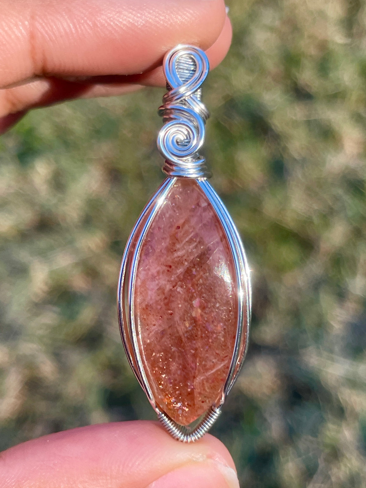 Confetti Sunstone Pendant
