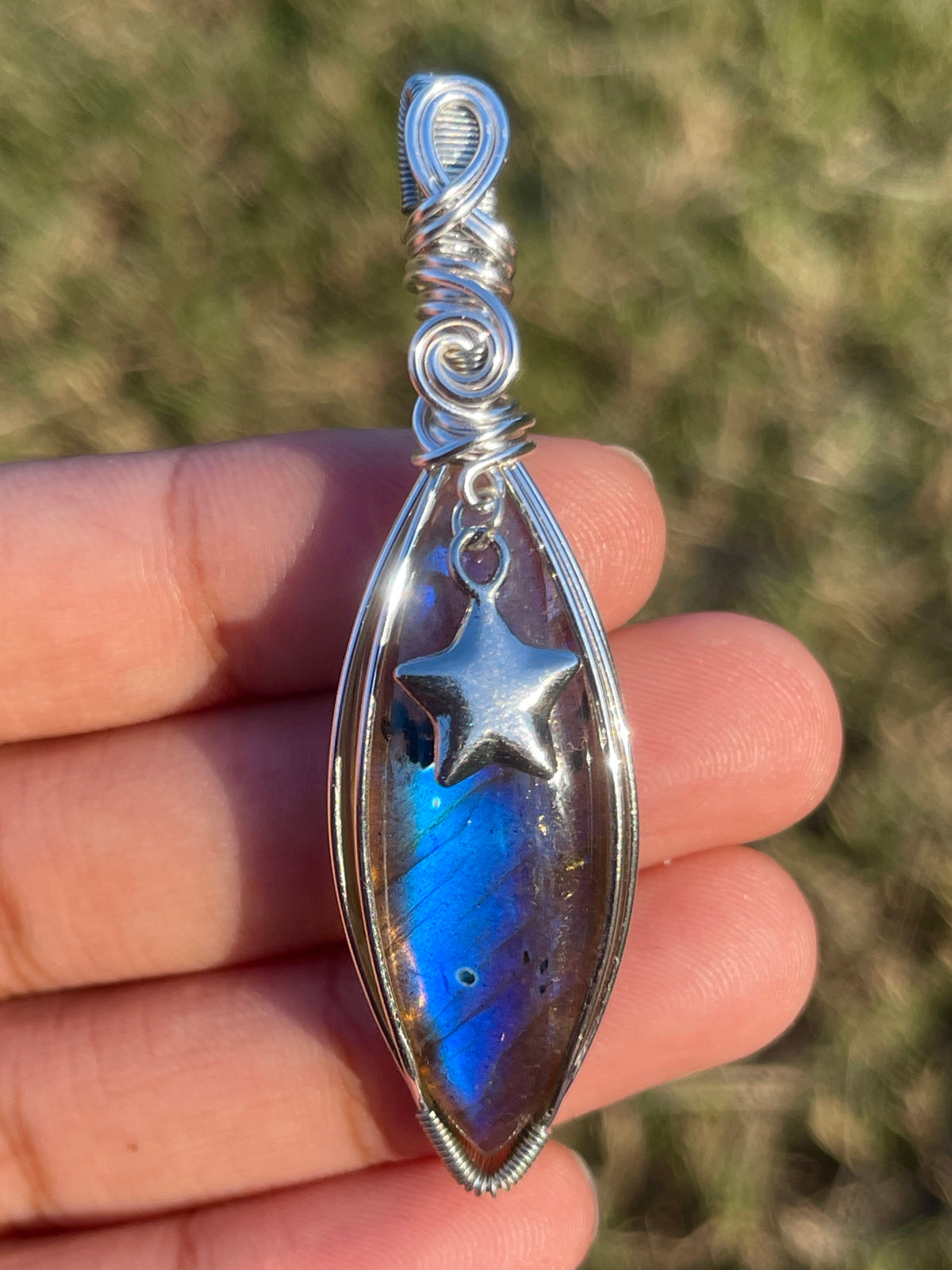 Labradorite Star Pendant