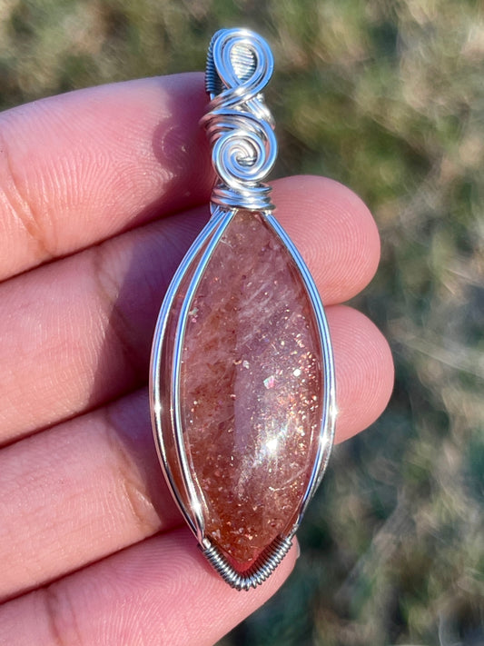 Confetti Sunstone Pendant