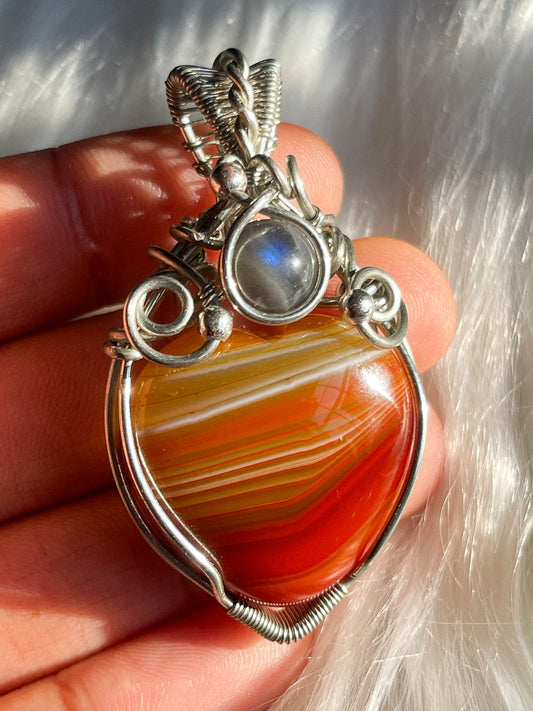 Carnelian Heart x Labradorite Pendant