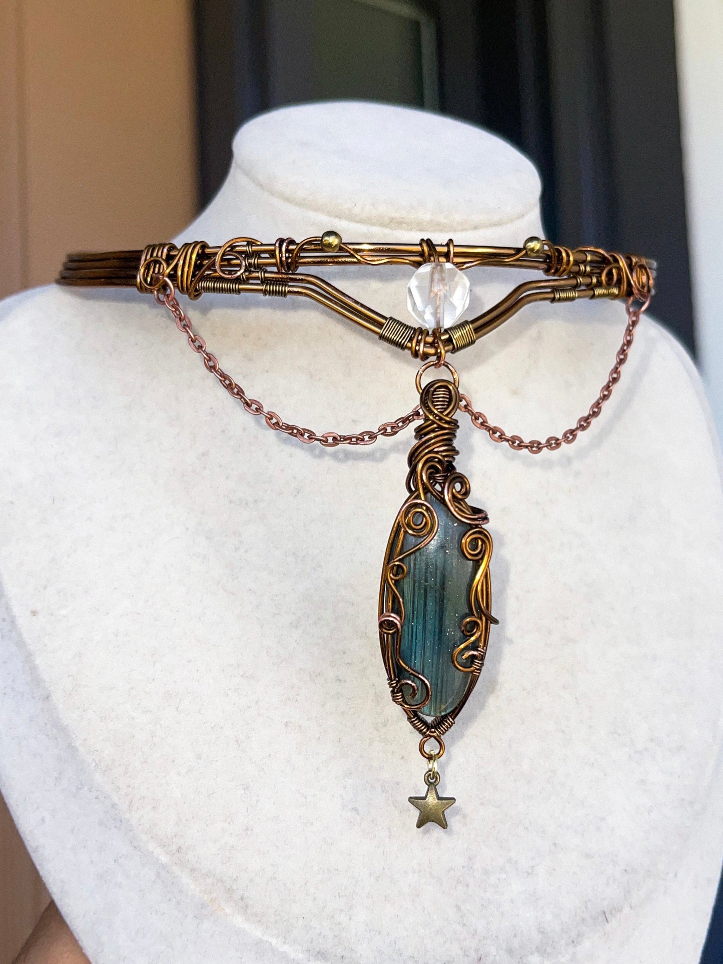 High Priestess Woven Labradorite Choker w/ Clear Quartz Amplifyer