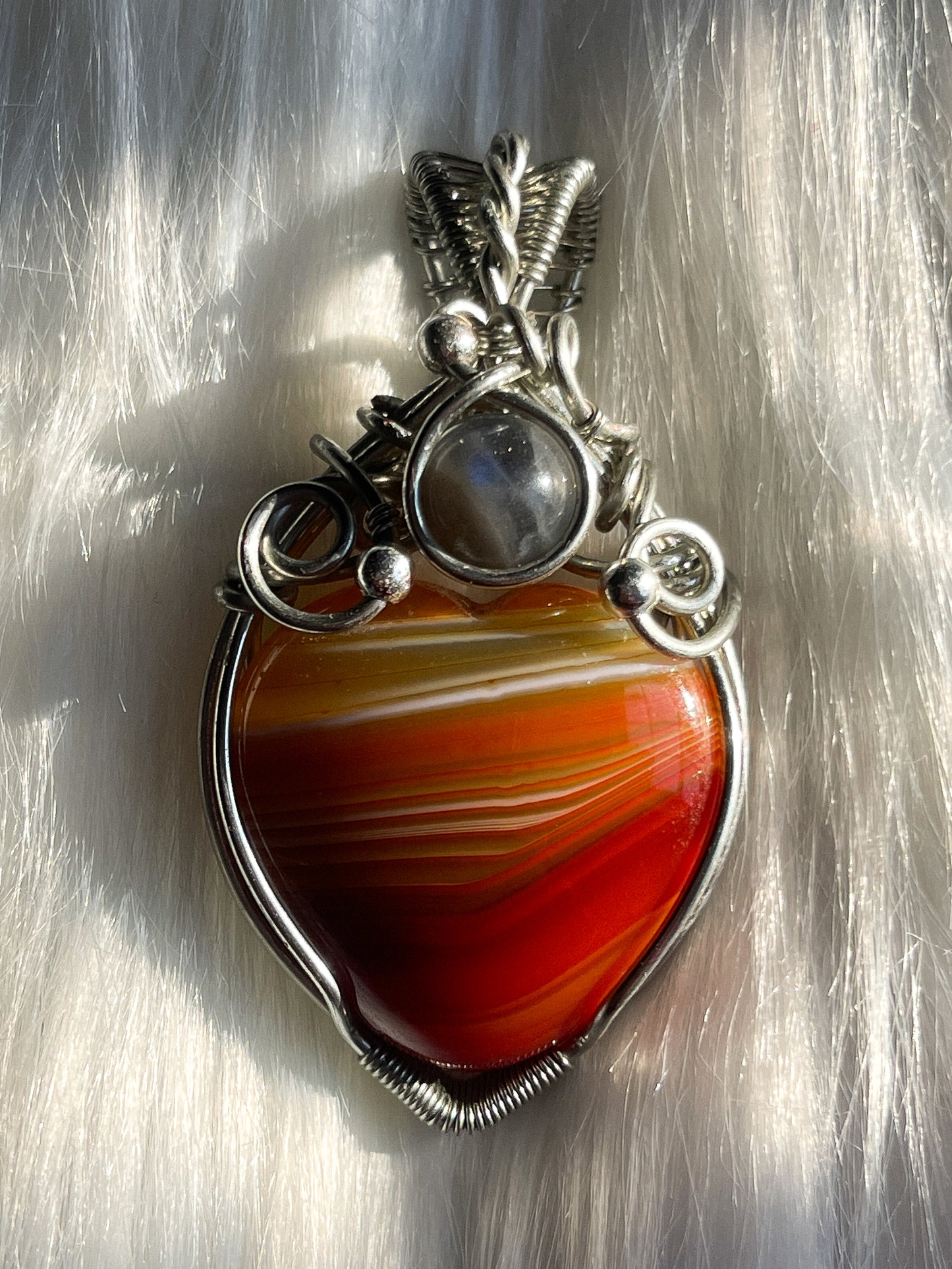 Carnelian Heart x Labradorite Pendant