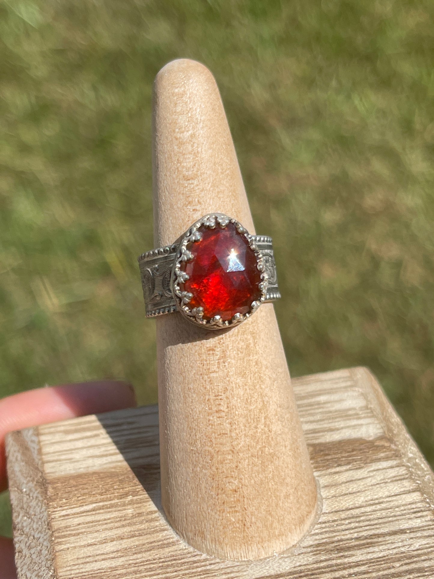 Size 6.5 • Garnet Ring