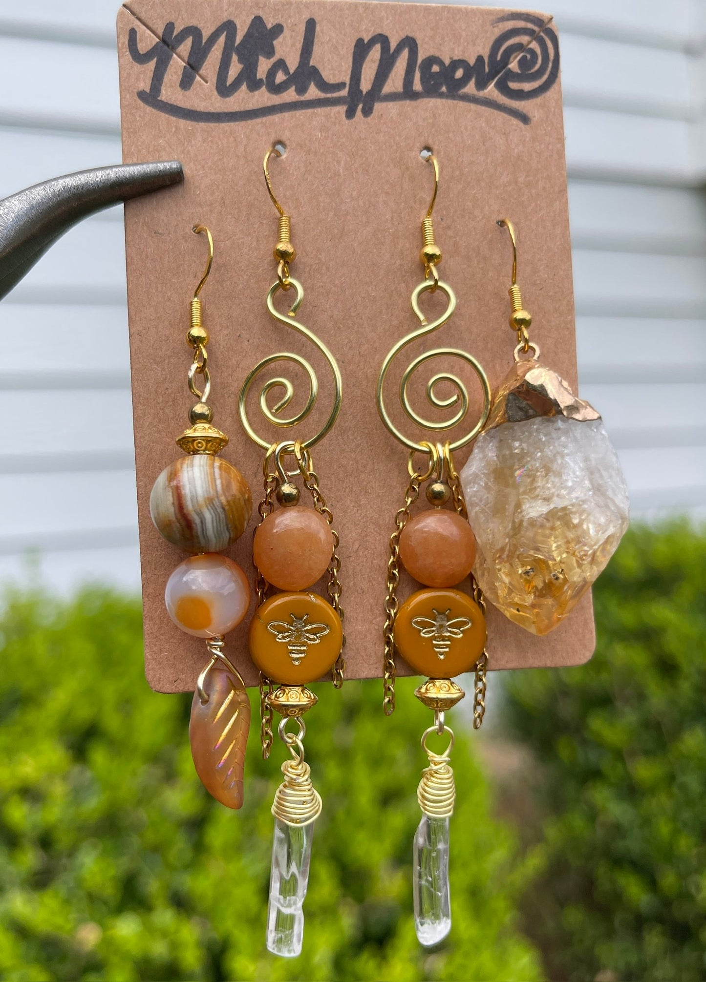 Honey Bee Earrings Set