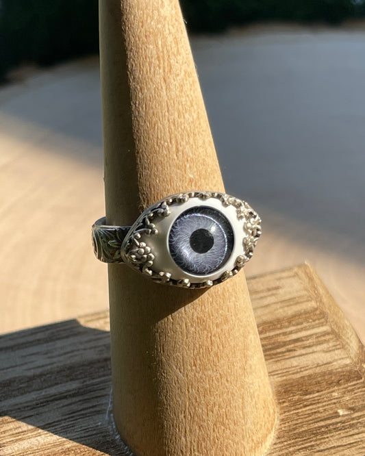 The Third-Eye Ring