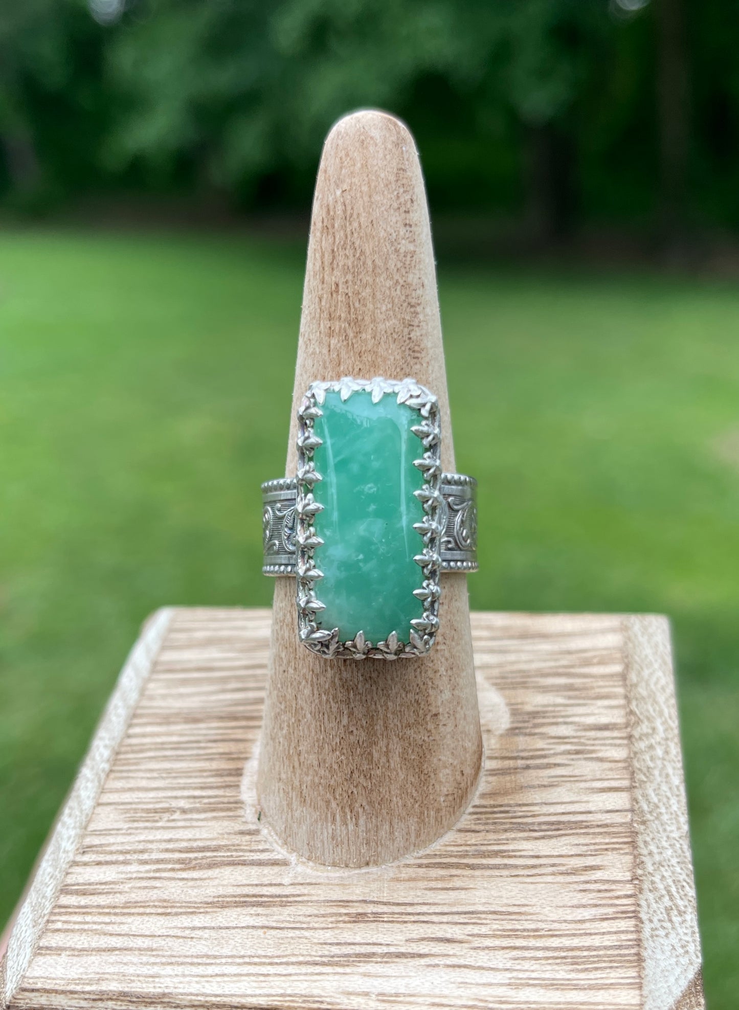 Size 8.5 • Chrysoprase Ring