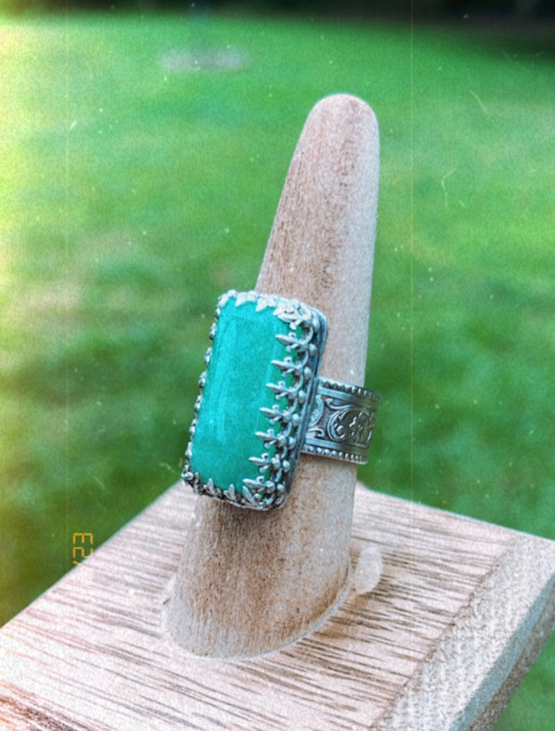 Size 8.5 • Chrysoprase Ring